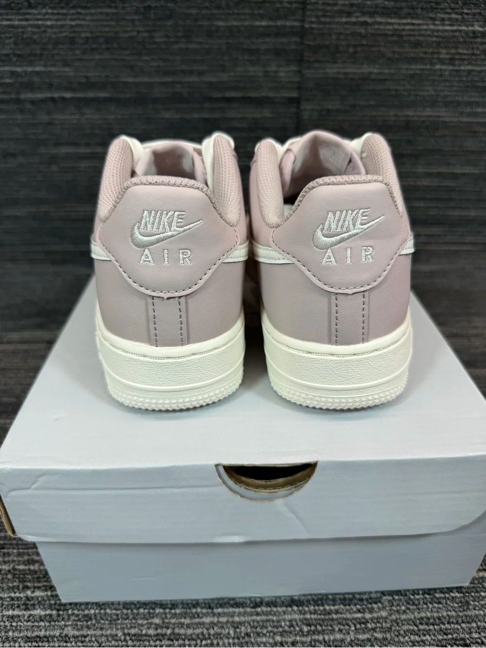 Nike Air Force 1 (GS) Particle Rose/Sail White Swoosh Youth Size 4Y Women’s 5.5